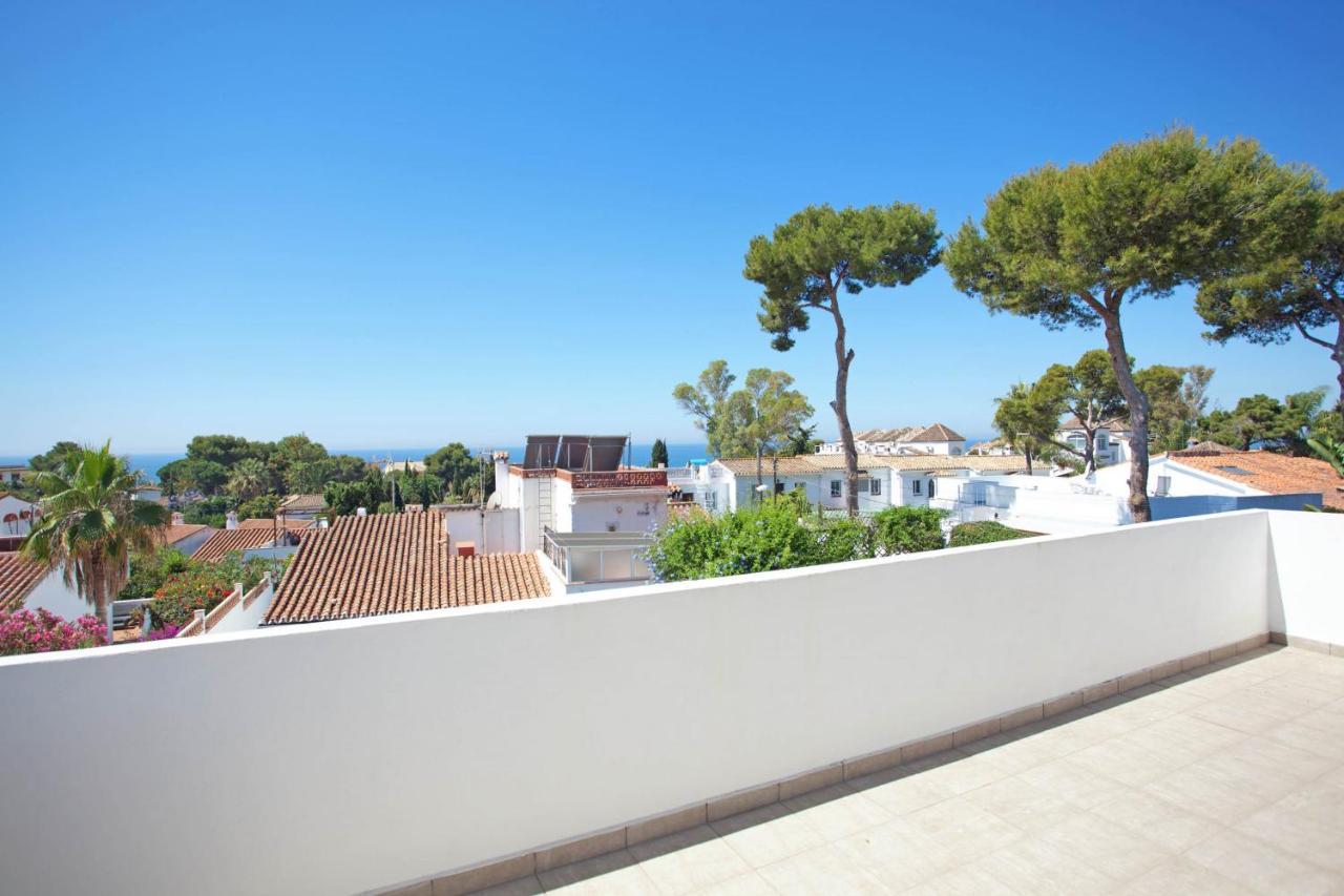 Modern Villa Close To Costabella Beach Marbella Exterior foto